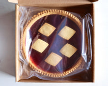 Load image into Gallery viewer, Big wild berries tart