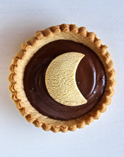 Load image into Gallery viewer, Chocolate tart
